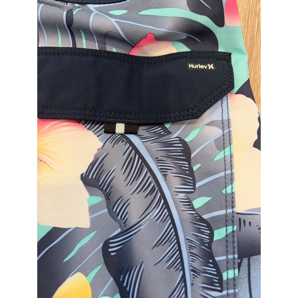 Men's Hurley Board Shorts - Picture 7 of 7